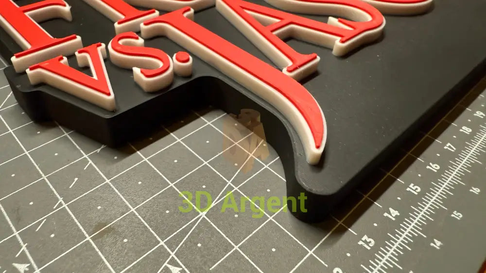 A Nightmare on Elm Street 3D Logo Sign Stand – Freddy Krueger Horror Movie Display – 3D Printed Fan Art Gift