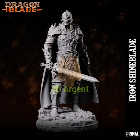 Fighter - Iron Shineblade - Fantasy compatible D&D DragonLance Miniatures Primal 32mm Toys & Games:Wargames &