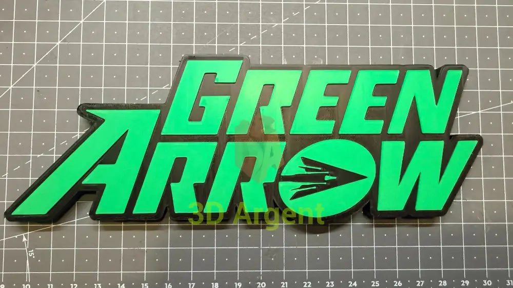 Green Arrow Logo Sign Stand 3D Printed Multi Colour DC Display Decor Video Games & Consoles:Video Game Merchandise